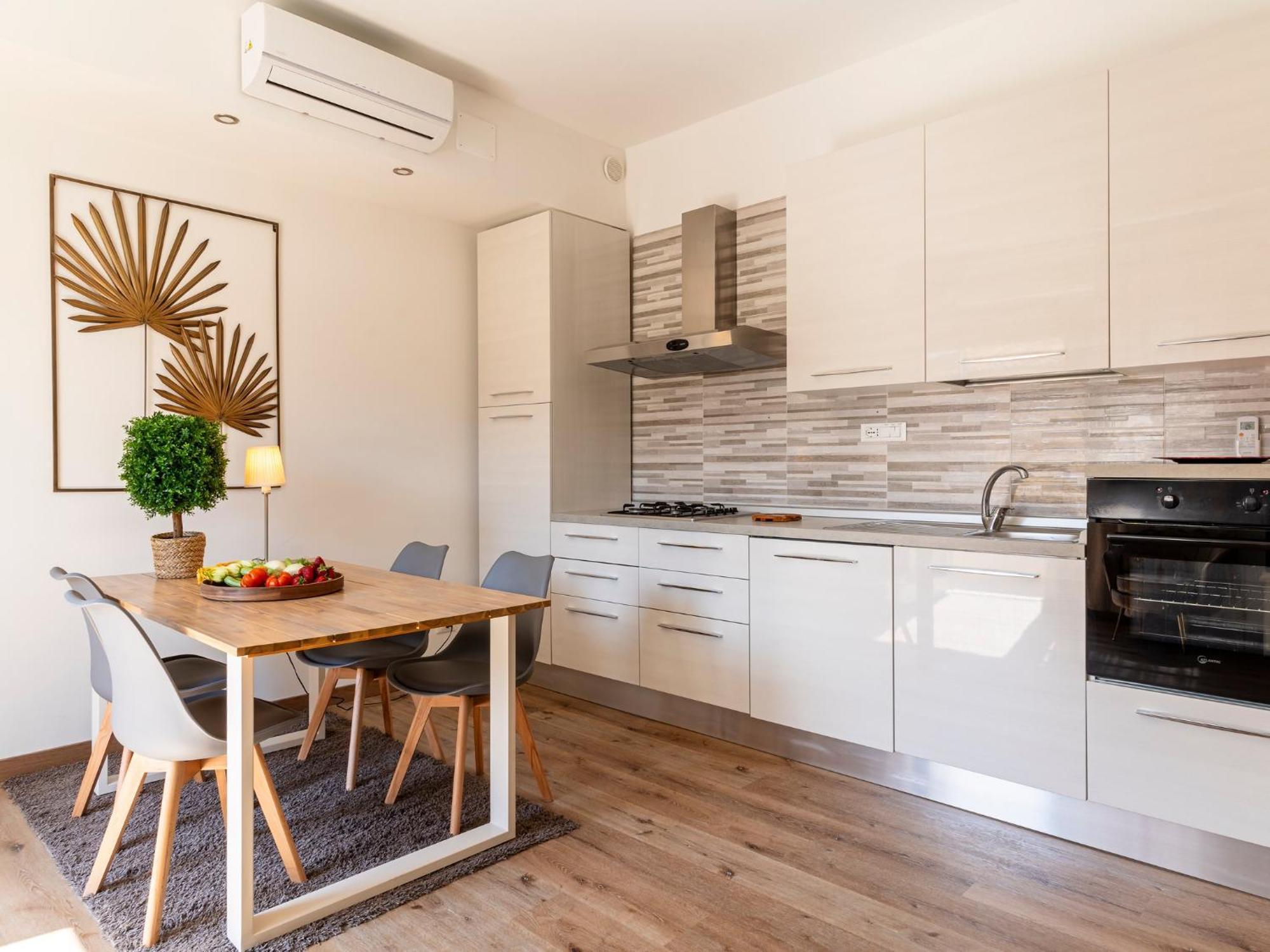Livorno Central And Modern 2 Apts & 1 Room! Экстерьер фото